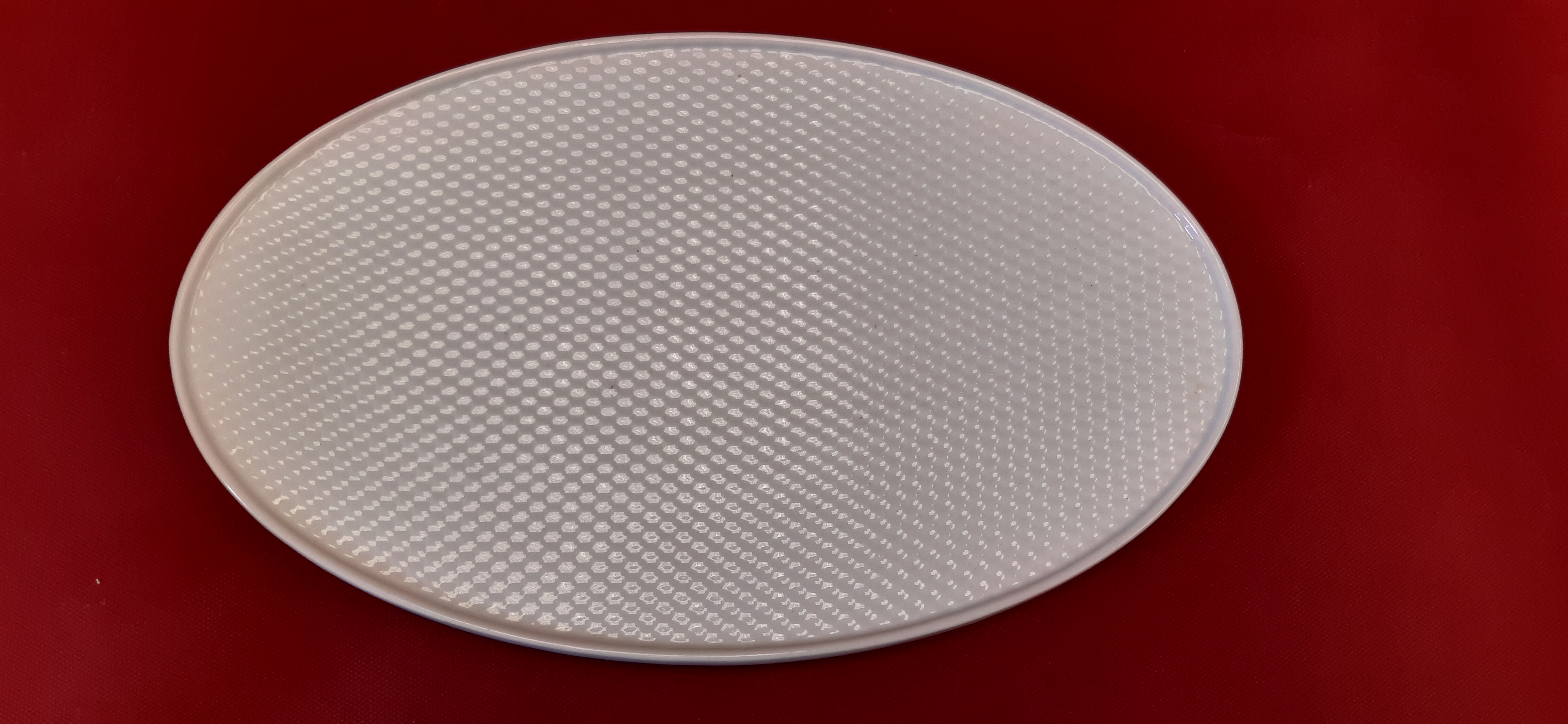 PLATO OVAL C11
